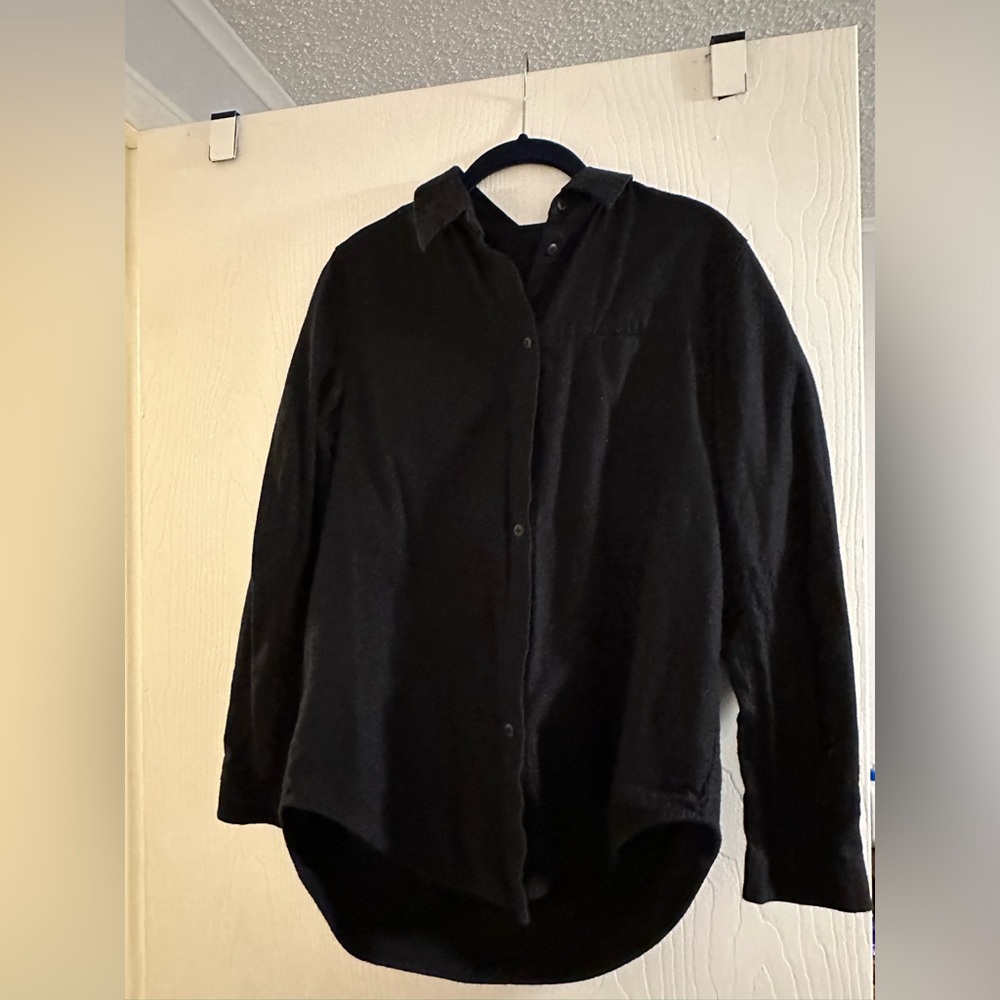 Lululemon flannel shirt
